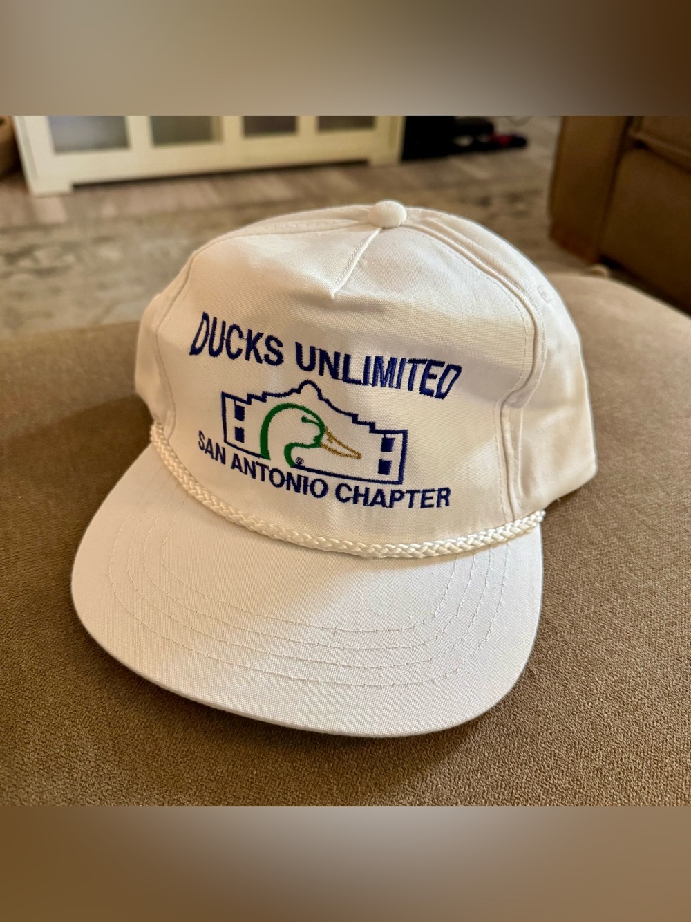 Vintage Ducks Unlimited Cap Hat Mens White Trucker Embroidered Rope Hunting